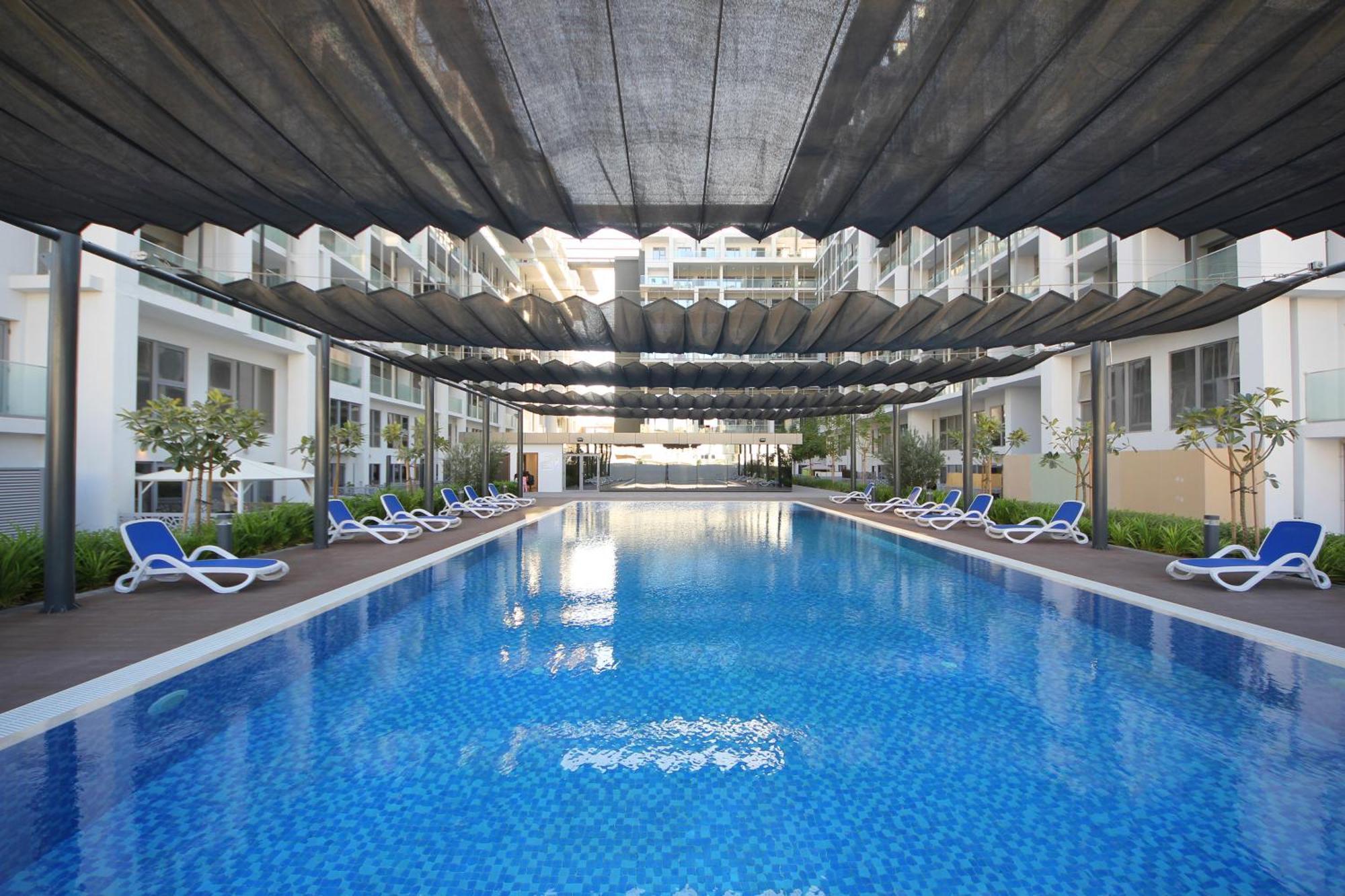 Silk Valley - Furnished Luxury 1bhk | Pool & Gym Appartamento *